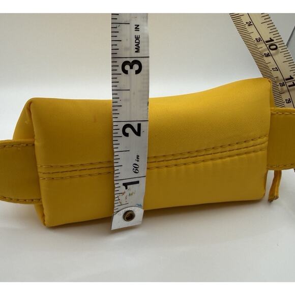 Sondra Roberts‎ SR2 Nylon Coin Purse Yellow Half Moon Pouch Water Resistant - Picture 6 of 7